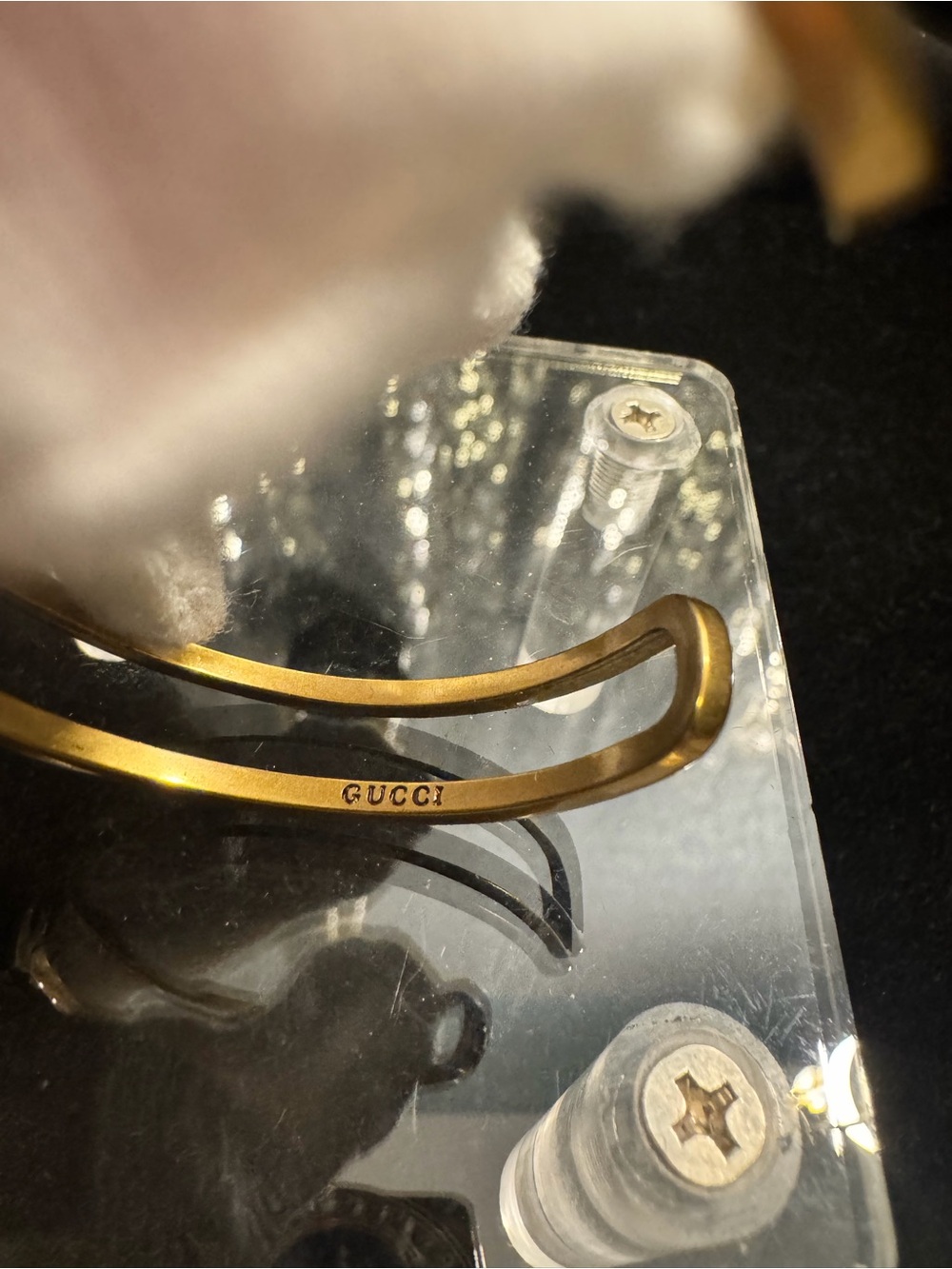 Gucci Gold Double-Band Interlocking G Cuff Bracelet - Picture 5 of 6